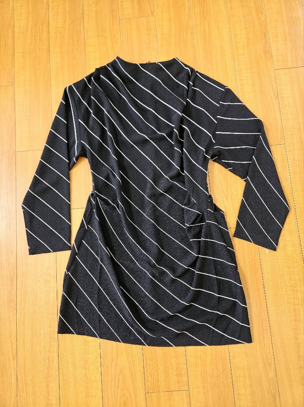 NEVER WORN H&M Black/White Stripes Striped Dress Sz Large L